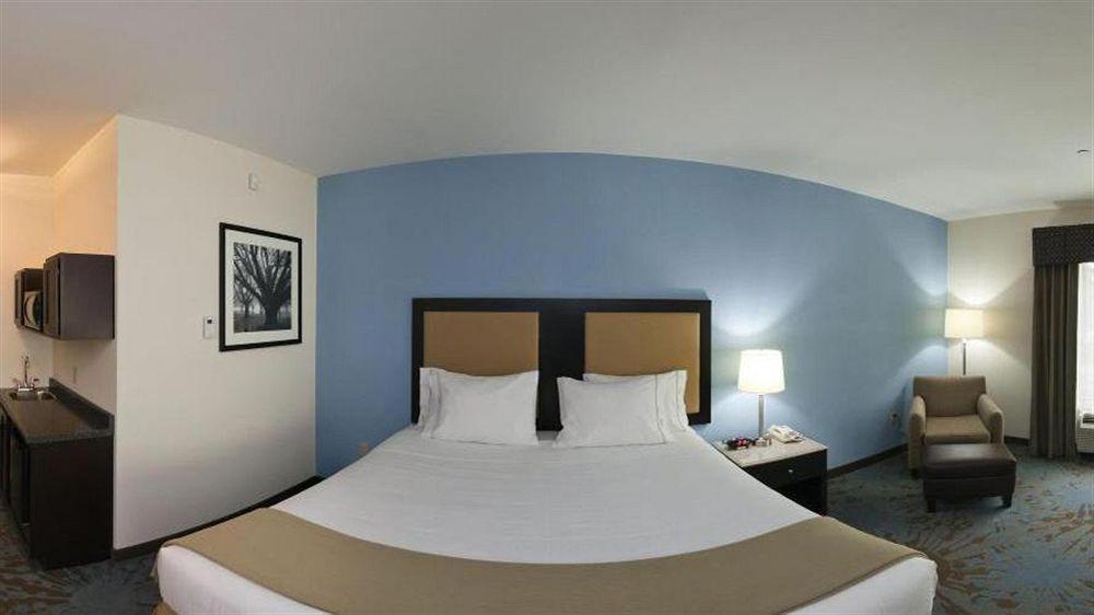 Comfort Inn & Suites Plainville-Foxboro Ngoại thất bức ảnh