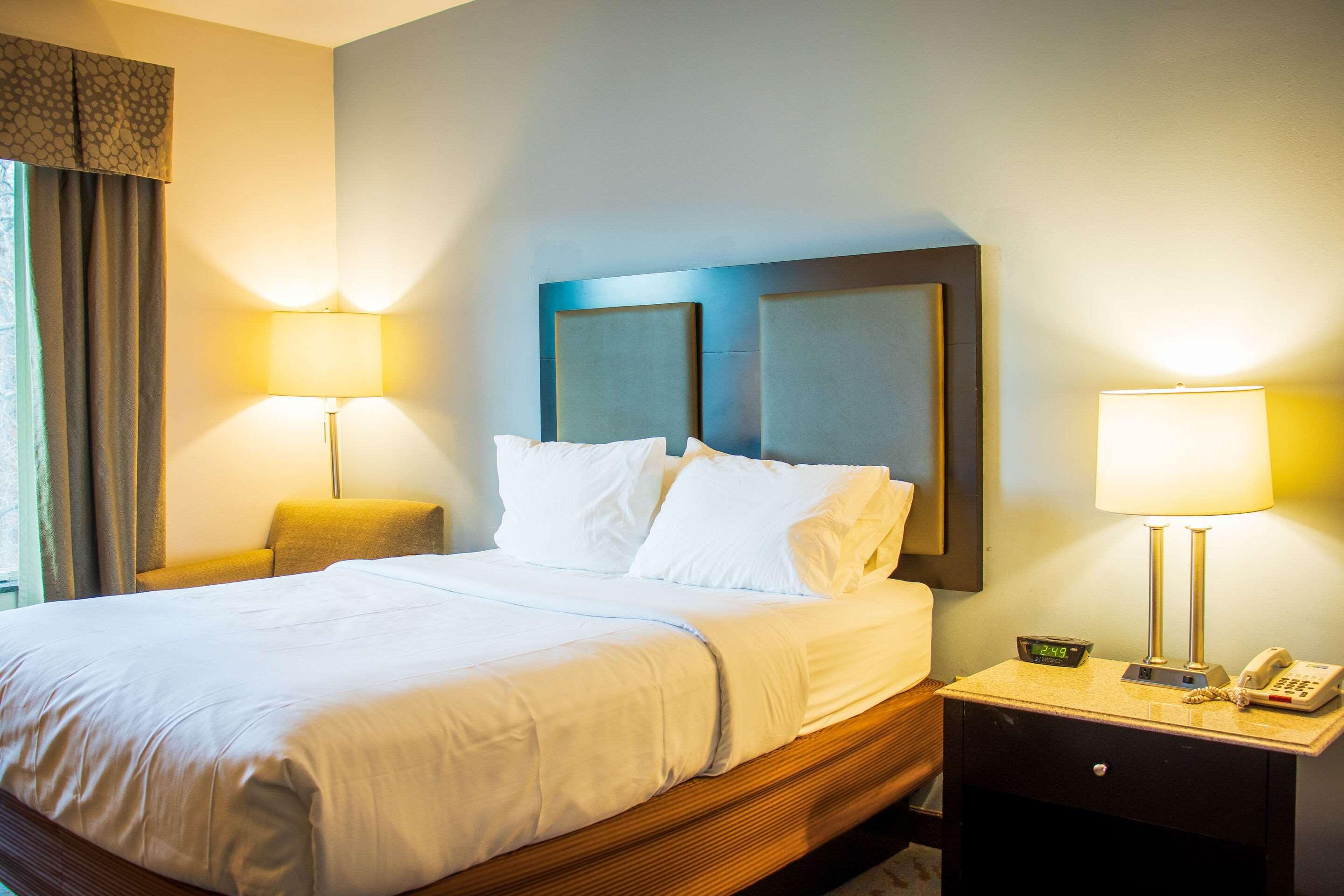 Comfort Inn & Suites Plainville-Foxboro Ngoại thất bức ảnh