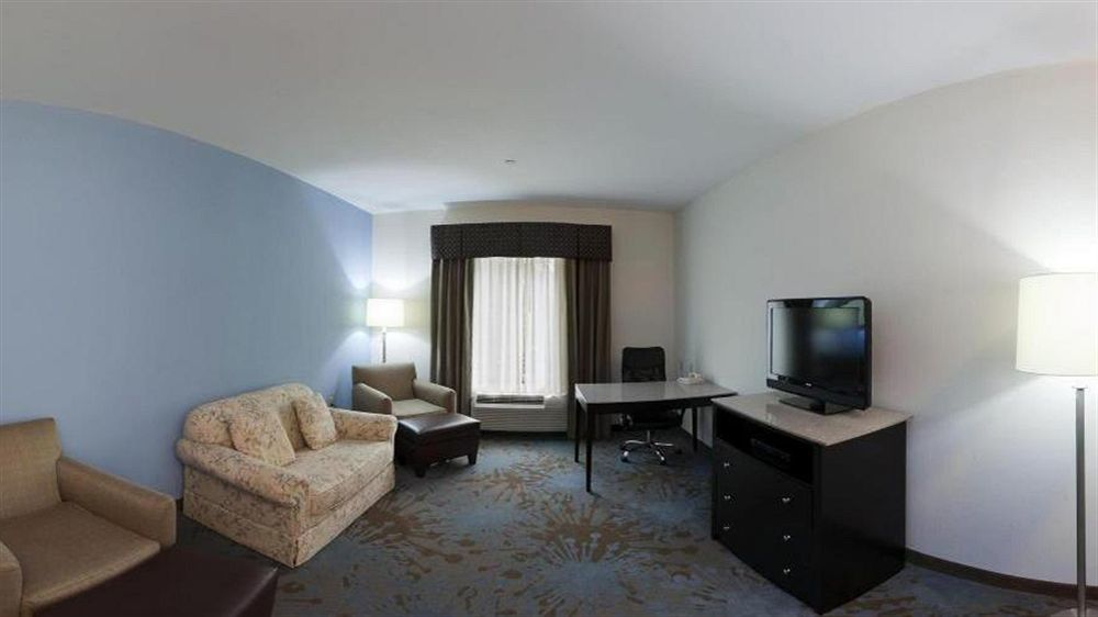Comfort Inn & Suites Plainville-Foxboro Ngoại thất bức ảnh