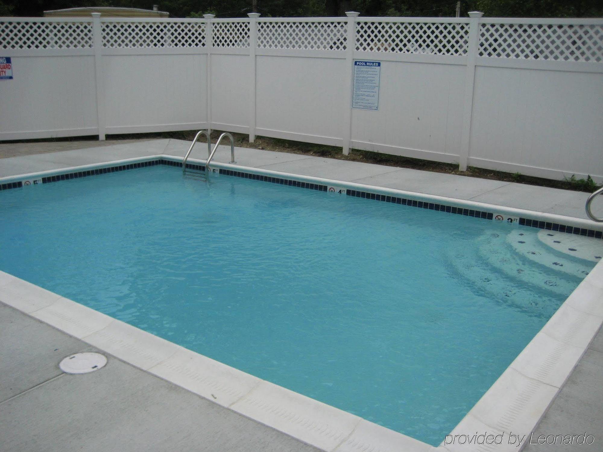Comfort Inn & Suites Plainville-Foxboro Ngoại thất bức ảnh